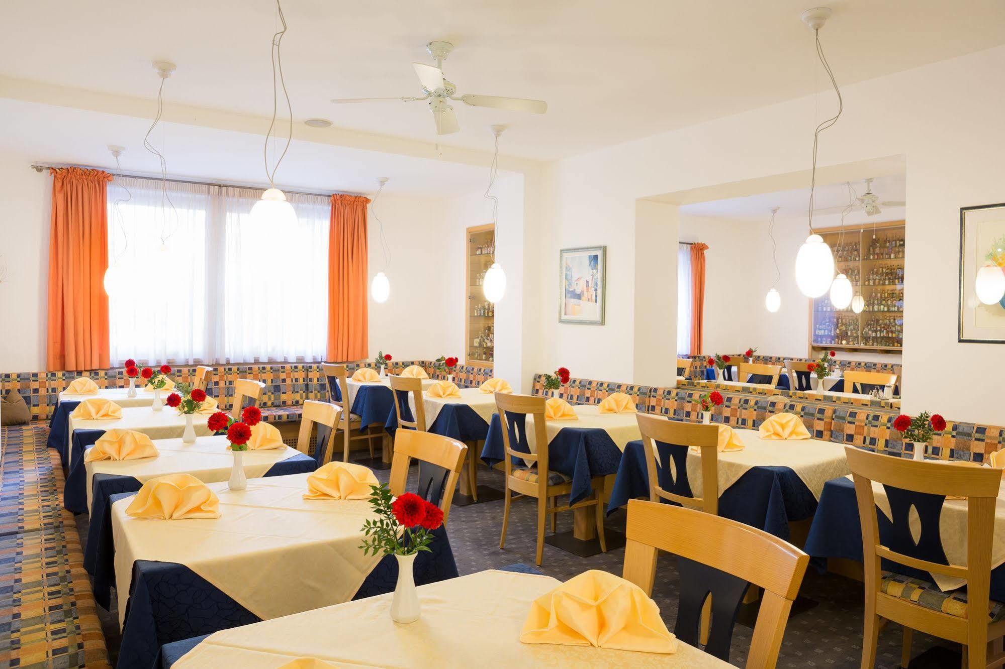 Hotel Gruberhof Merano Ngoại thất bức ảnh