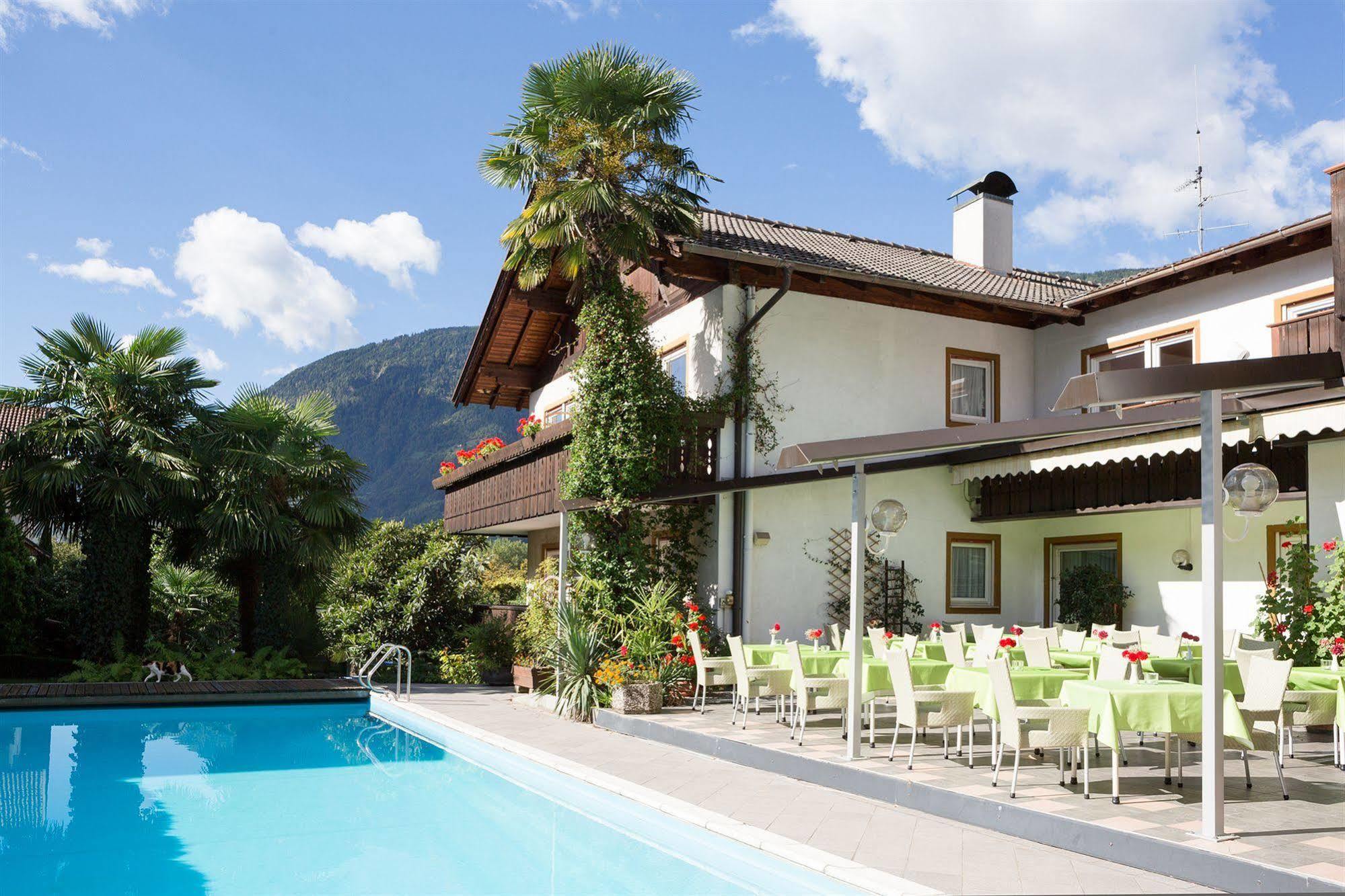 Hotel Gruberhof Merano Ngoại thất bức ảnh