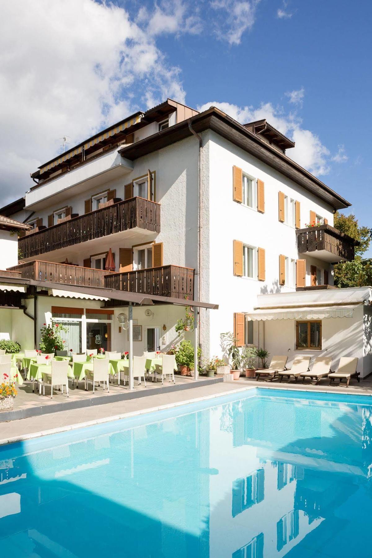 Hotel Gruberhof Merano Ngoại thất bức ảnh