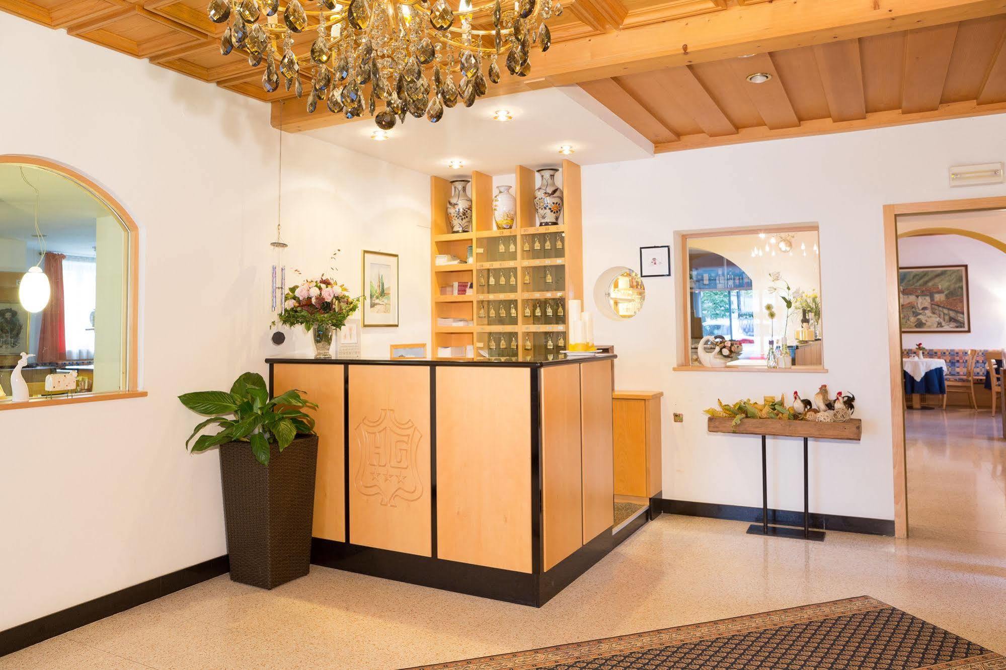 Hotel Gruberhof Merano Ngoại thất bức ảnh