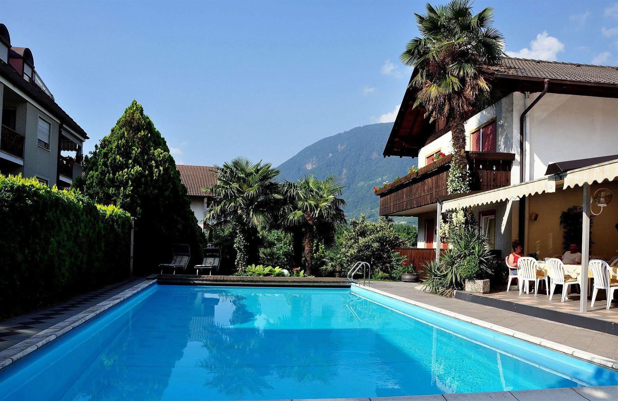Hotel Gruberhof Merano Ngoại thất bức ảnh